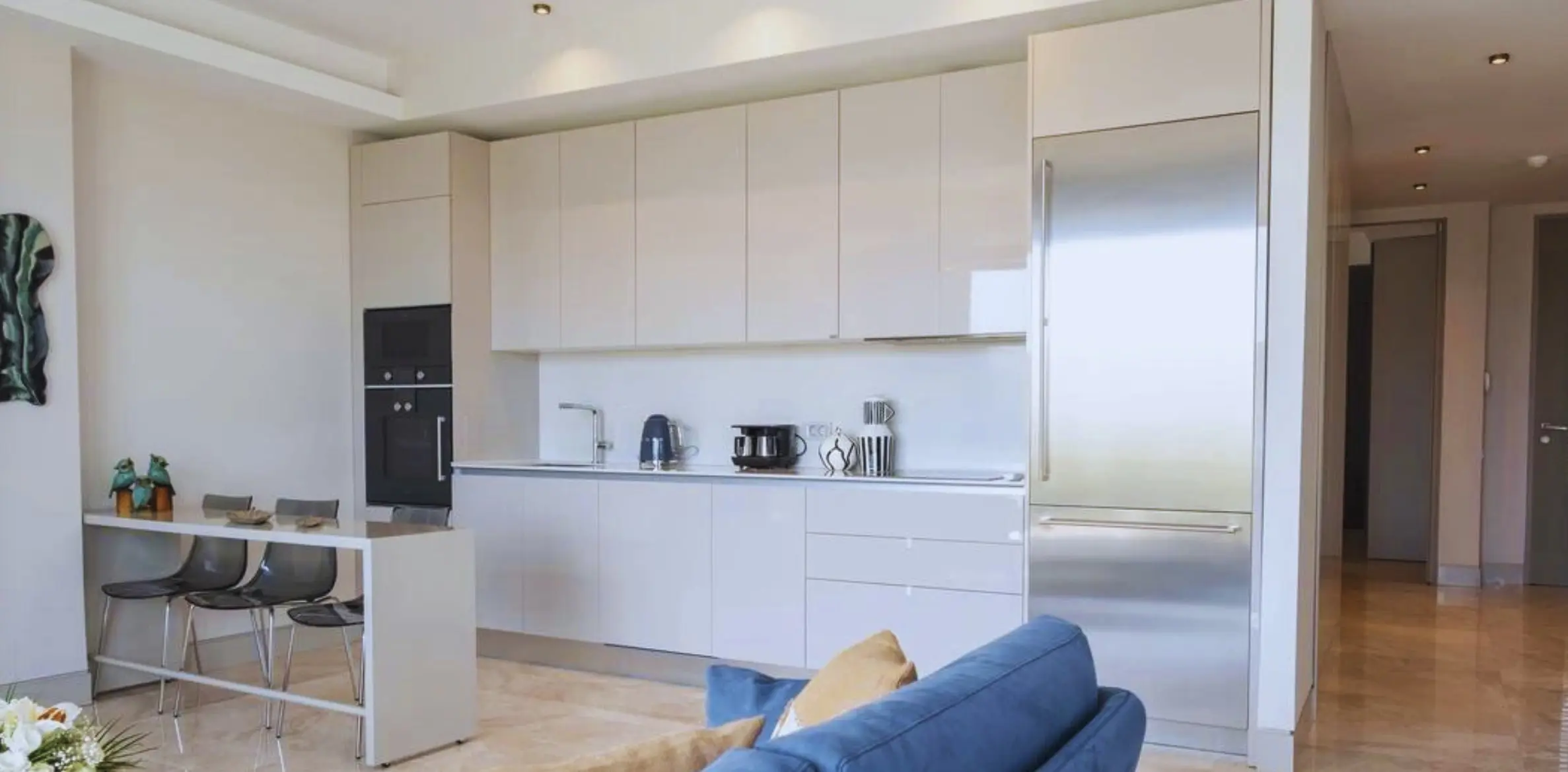 Fitted kitchen